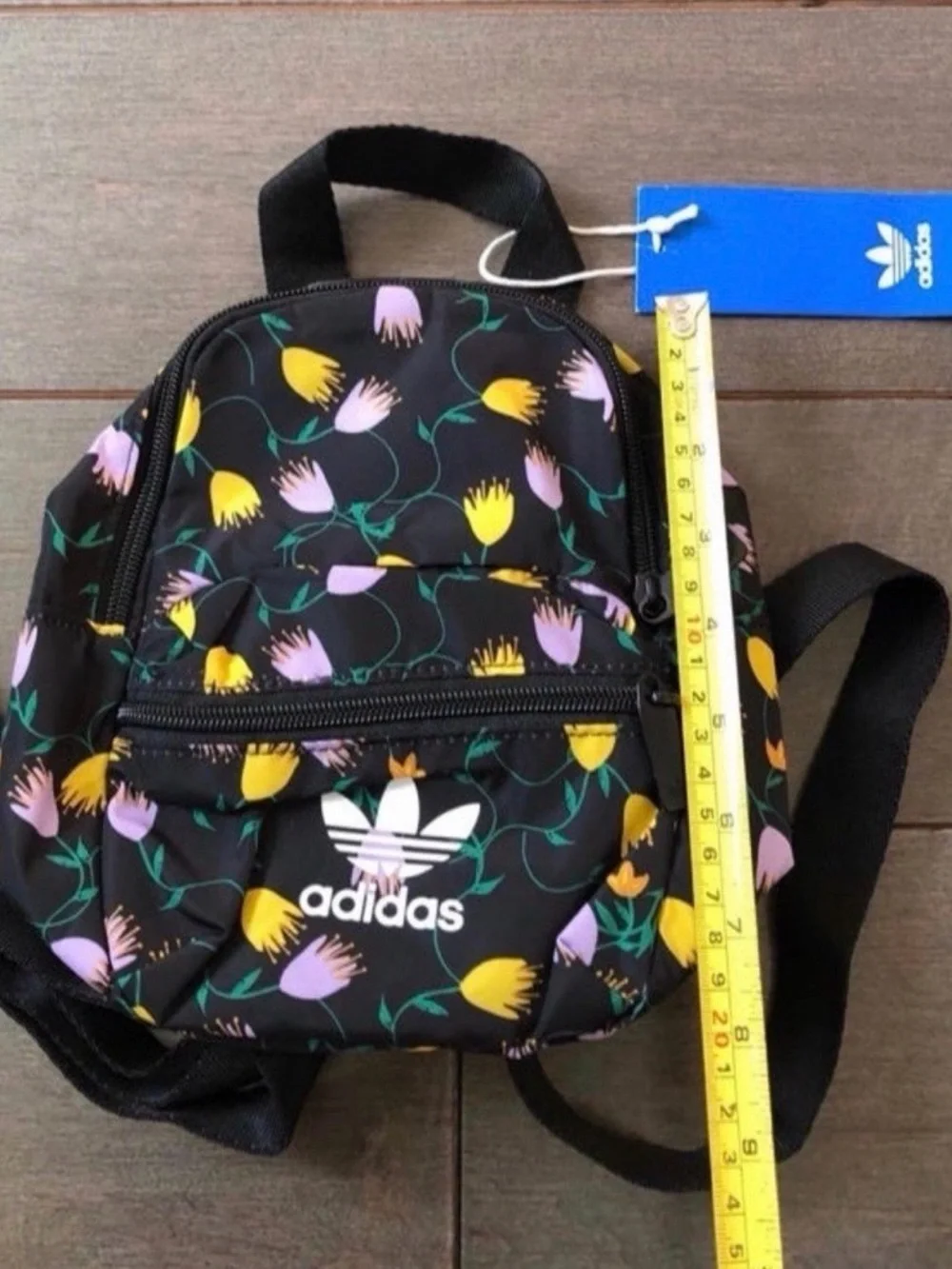 Adidas mini backpack - Picture 4 of 11